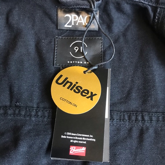 NWT Cotton On TUPAC Denim Jacket, Unisex - Picture 13 of 15